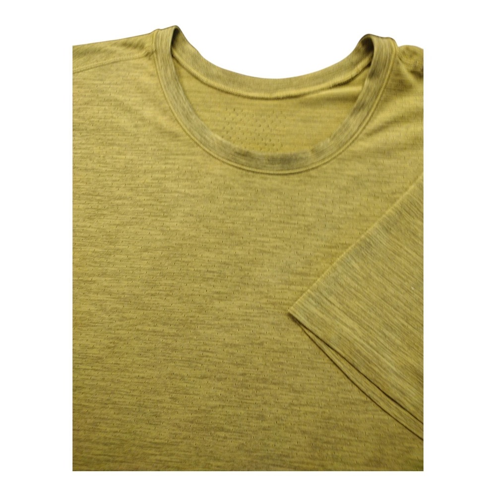 Men's Lululemon Green Short Sleeve TShirt  Athletic Gym Workout XL